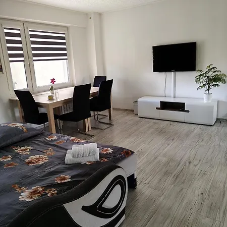 Privatunterkunft Comfy Zbyszewskiego
