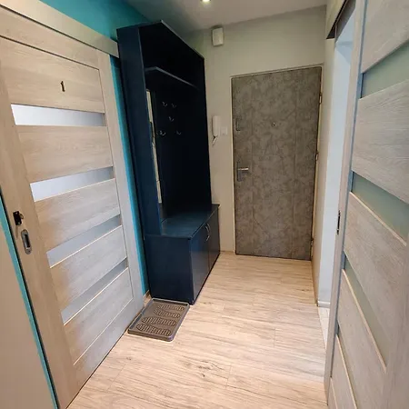 Comfy Zbyszewskiego Privatunterkunft *